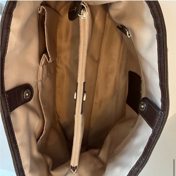 Authentic COACH Signature “PENELOPE” Shoulder Bag Front Turnkey Pocket - Picture 6 of 11